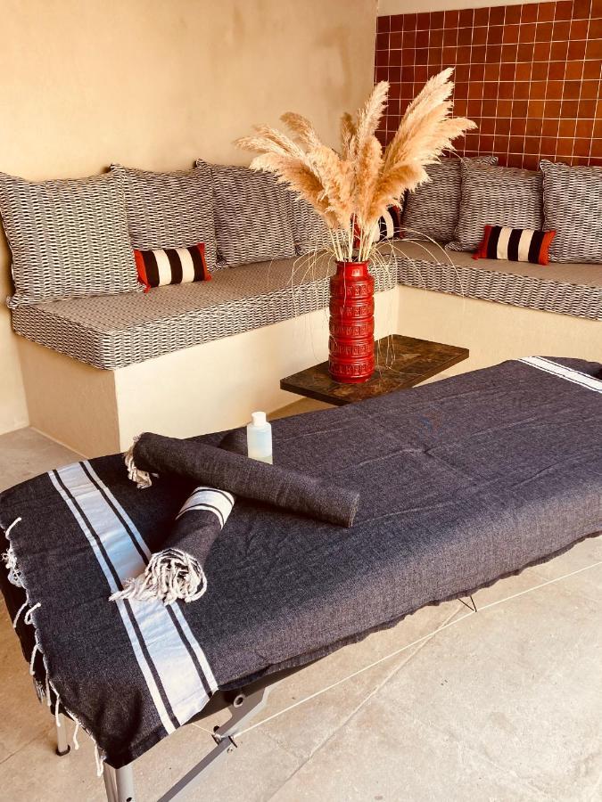 Marcelle En Camargue Hotel Айга-Мортас Екстериор снимка